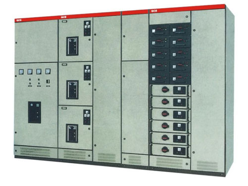 GCS型交流低壓抽出式開(kāi)關(guān)柜